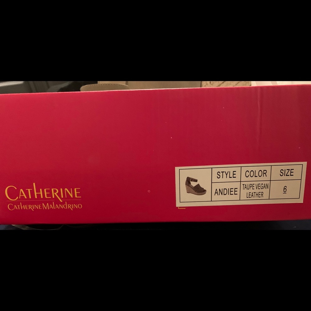 Brand new women’s shoes size 6